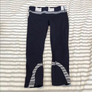 Lululemon Capris Sz 6